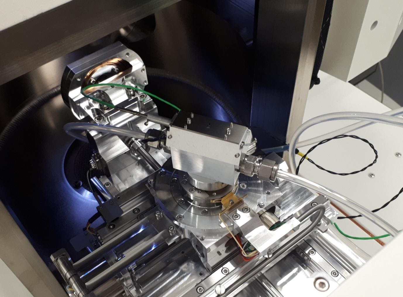 How to couple electron backscatter diffraction with micromechanical ...